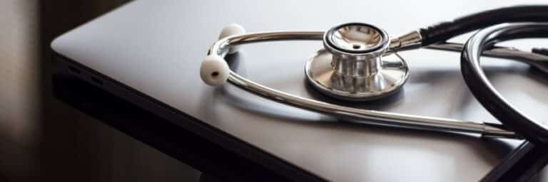 Key factors for choosing the ideal EMR system